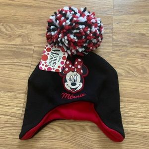 Disney Minnie  Mouse Black & Red Pom Pom Beanie Hat NEW